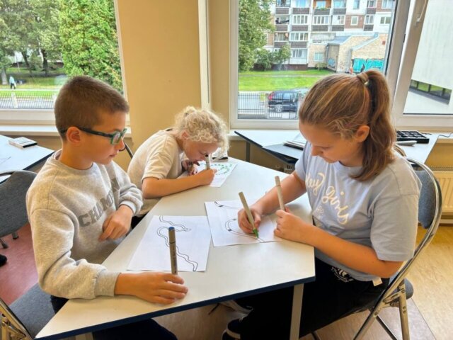 4_c-klase (32) Okeāna glābēju misija – ceturtklasnieki iepazīst programmēšanas pasauli!