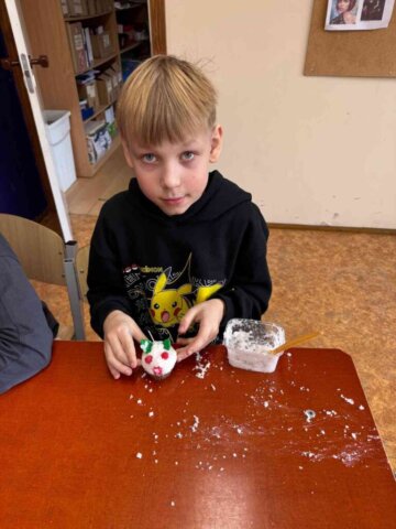 4e18 "Sveces stāsts un tapšana"