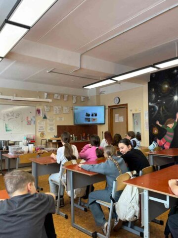 4e2 "Sveces stāsts un tapšana"