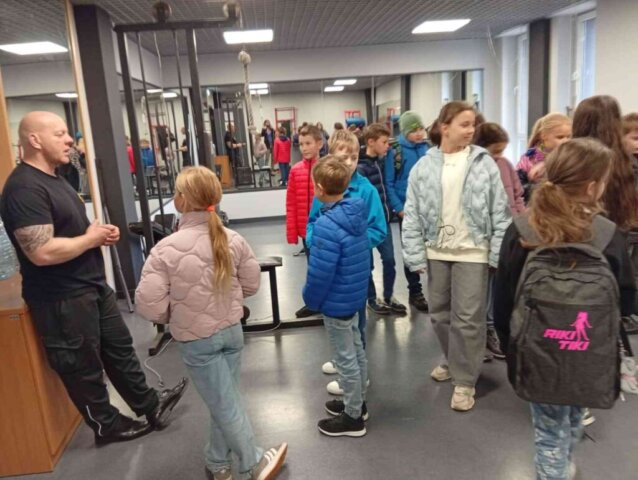 4.c klases mācību ekskursija uz Valsts ugunsdzēsības un glābšanas dienestu