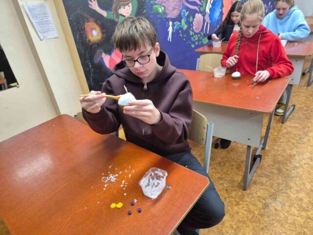 6b (1) "Sveces stāsts un tapšana"