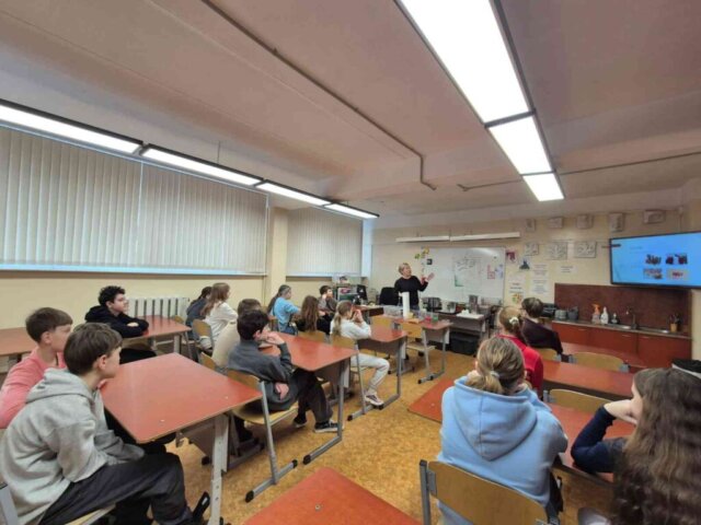6b (6) "Sveces stāsts un tapšana"