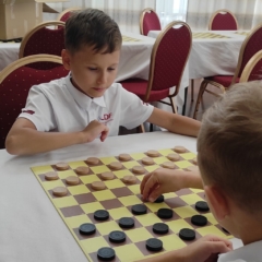 Pasaules čempionāts jauniešiem 100 lauciņu dambretē