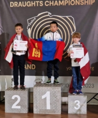 Pasaules čempionāts jauniešiem 100 lauciņu dambretē