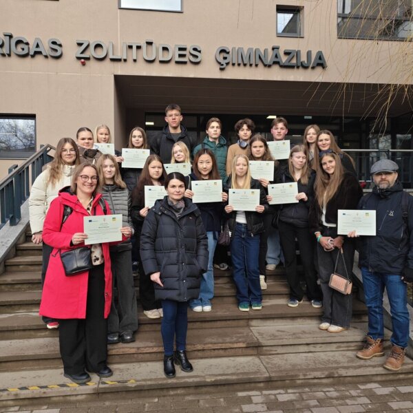 Ziemeļblāzma Rīgā: kā piecās dienās tehnoloģijas kļuva par draudzības tiltu